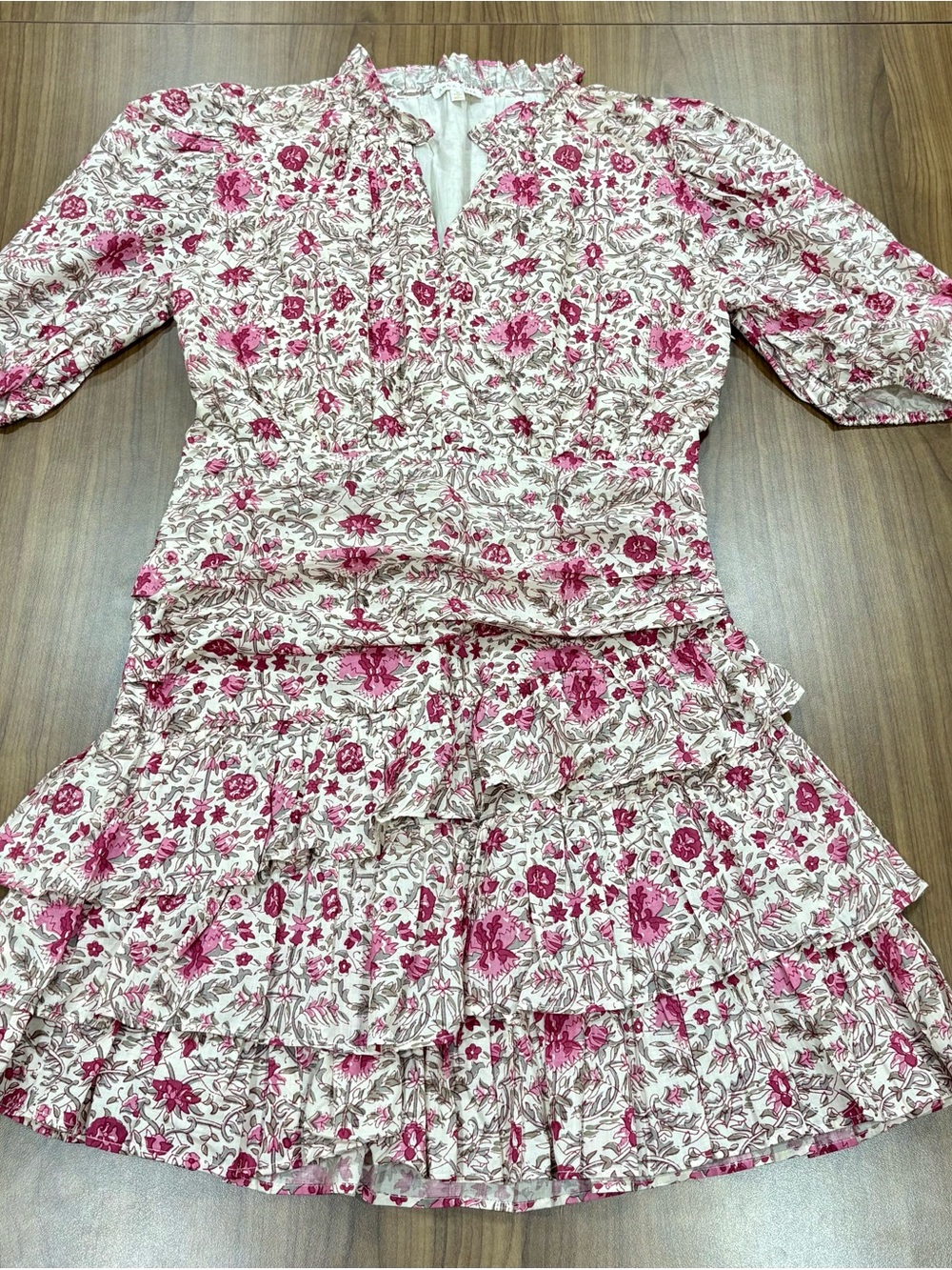 NWOT Anna Cate Tyler Ruffle Mini Dress Tan Rose Floral - Size Small